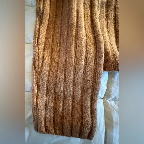 NWT Open Edit Camel colored ribbed mock neck sweater. Women’s size medium. - Picture 5 of 7